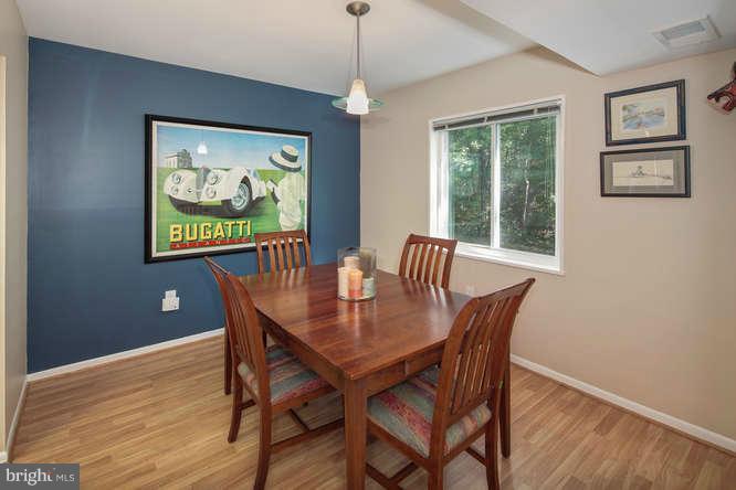 1523 Northgate Square, Unit 15232 Reston, VA 20190 - Photo 3 of 27 Dining Room