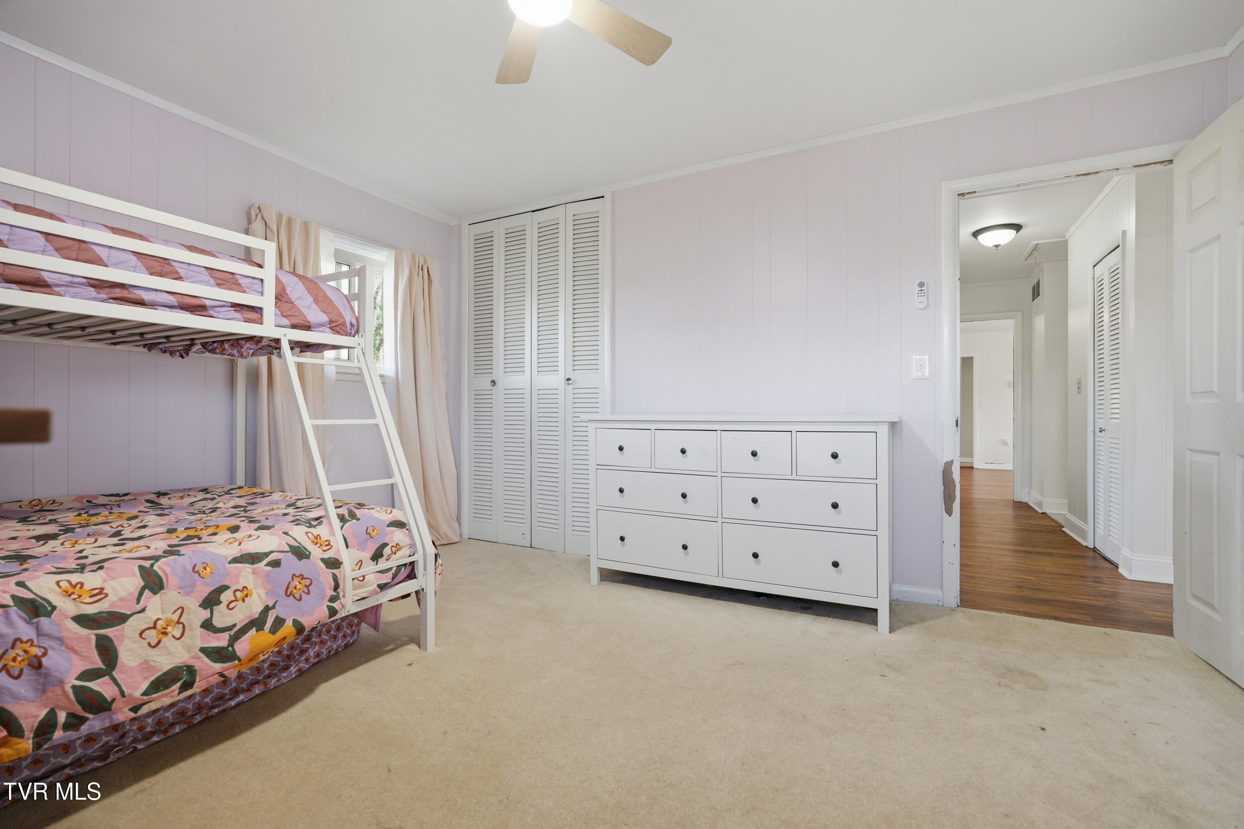 2125 Heatherly Road Kingsport, TN 37660 - Photo 29 of 49 Bedroom