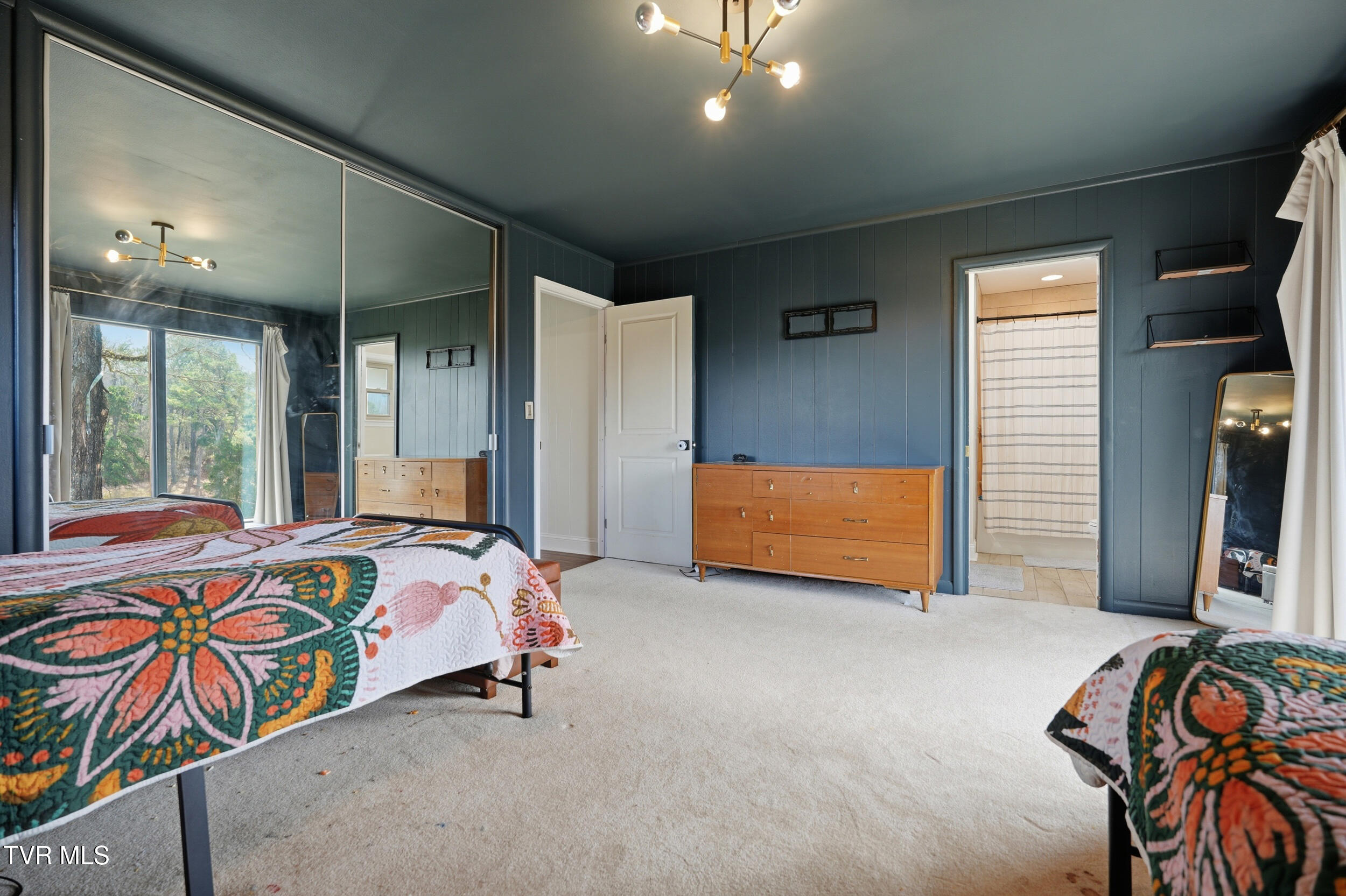 2125 Heatherly Road Kingsport, TN 37660 - Photo 31 of 49 Bedroom