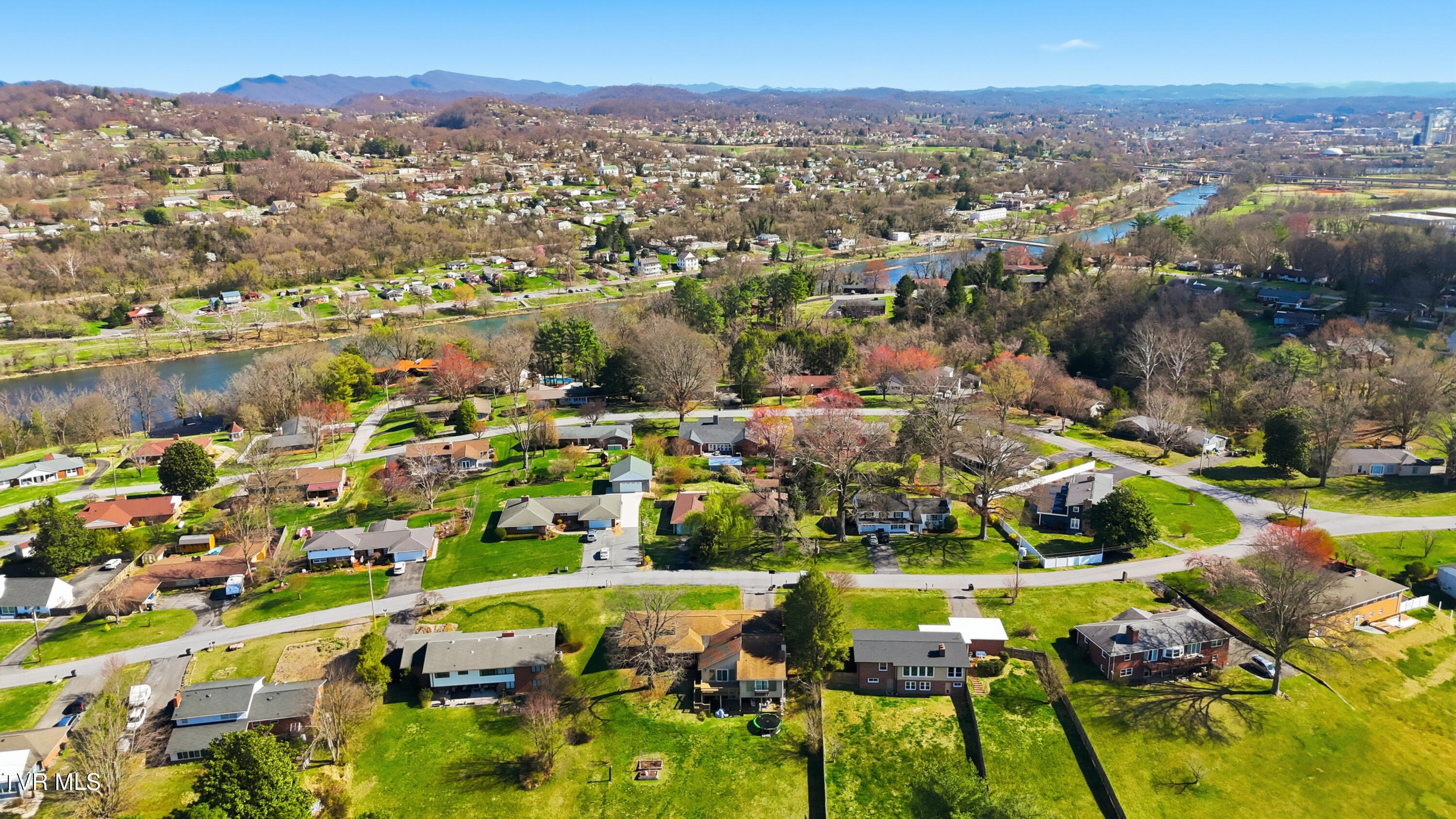 2125 Heatherly Road Kingsport, TN 37660 - Photo 47 of 49 Aerial