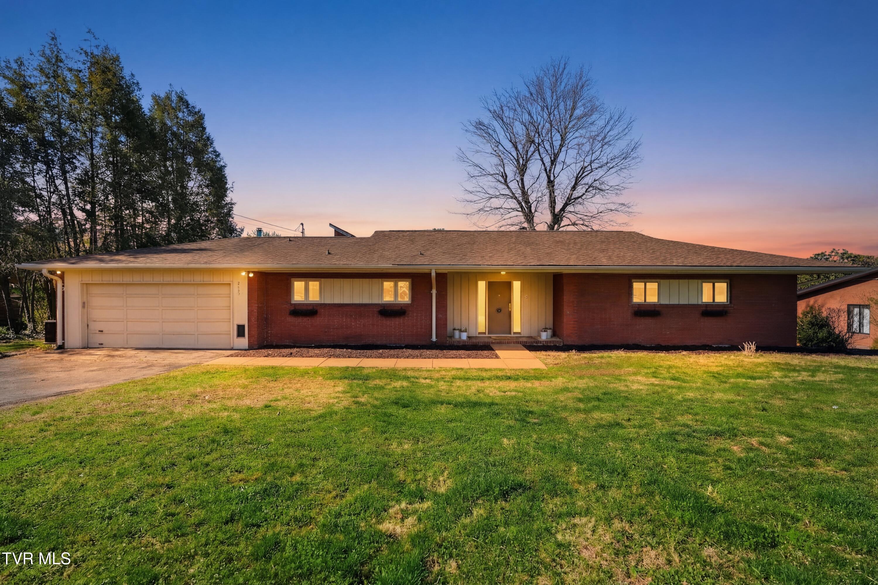 2125 Heatherly Road Kingsport, TN 37660 - Photo 49 of 49 Front View