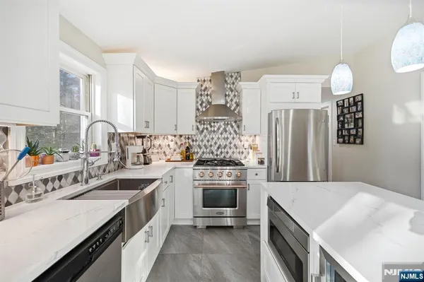 $599,999 | 6 Ramsay Road, West Milford, NJ 07421