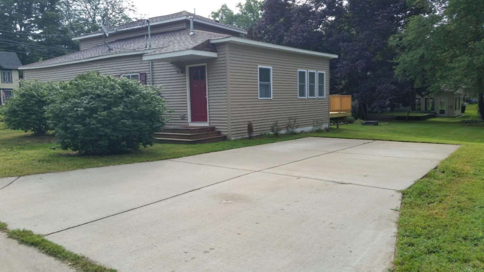 400 South George Street Decatur, MI 49045 - Photo 4 of 19 20180821_093738