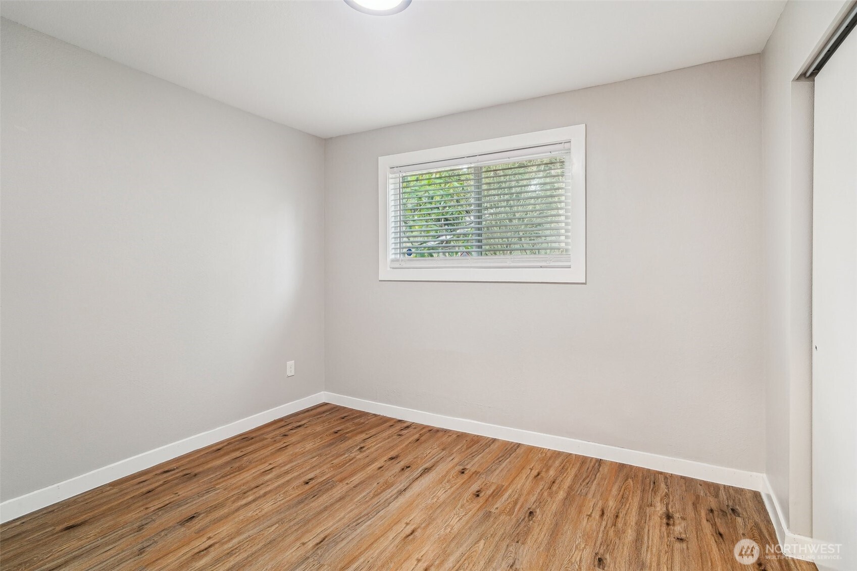 2406 100th Street Southeast Everett, WA 98208 - Photo 18 of 38