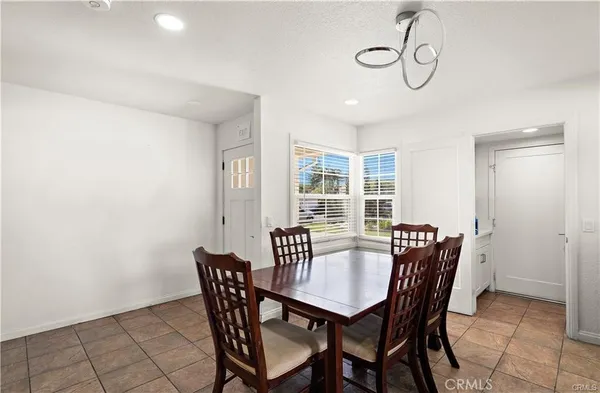 $1,299,000 | 590 Traverse Drive, Costa Mesa, CA 92626