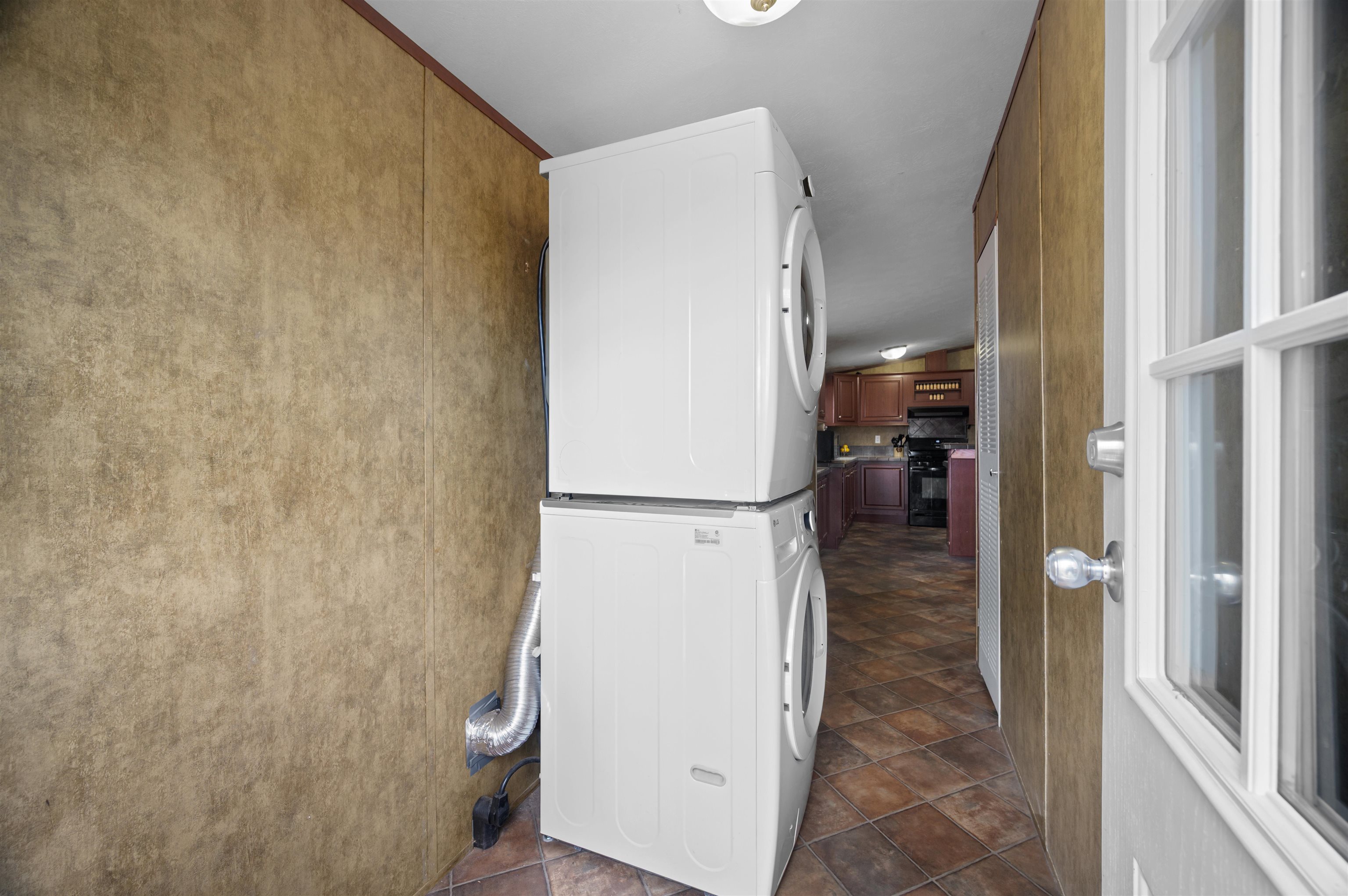 21 Julia Avenue Rochester, NH 03867 - Photo 20 of 31