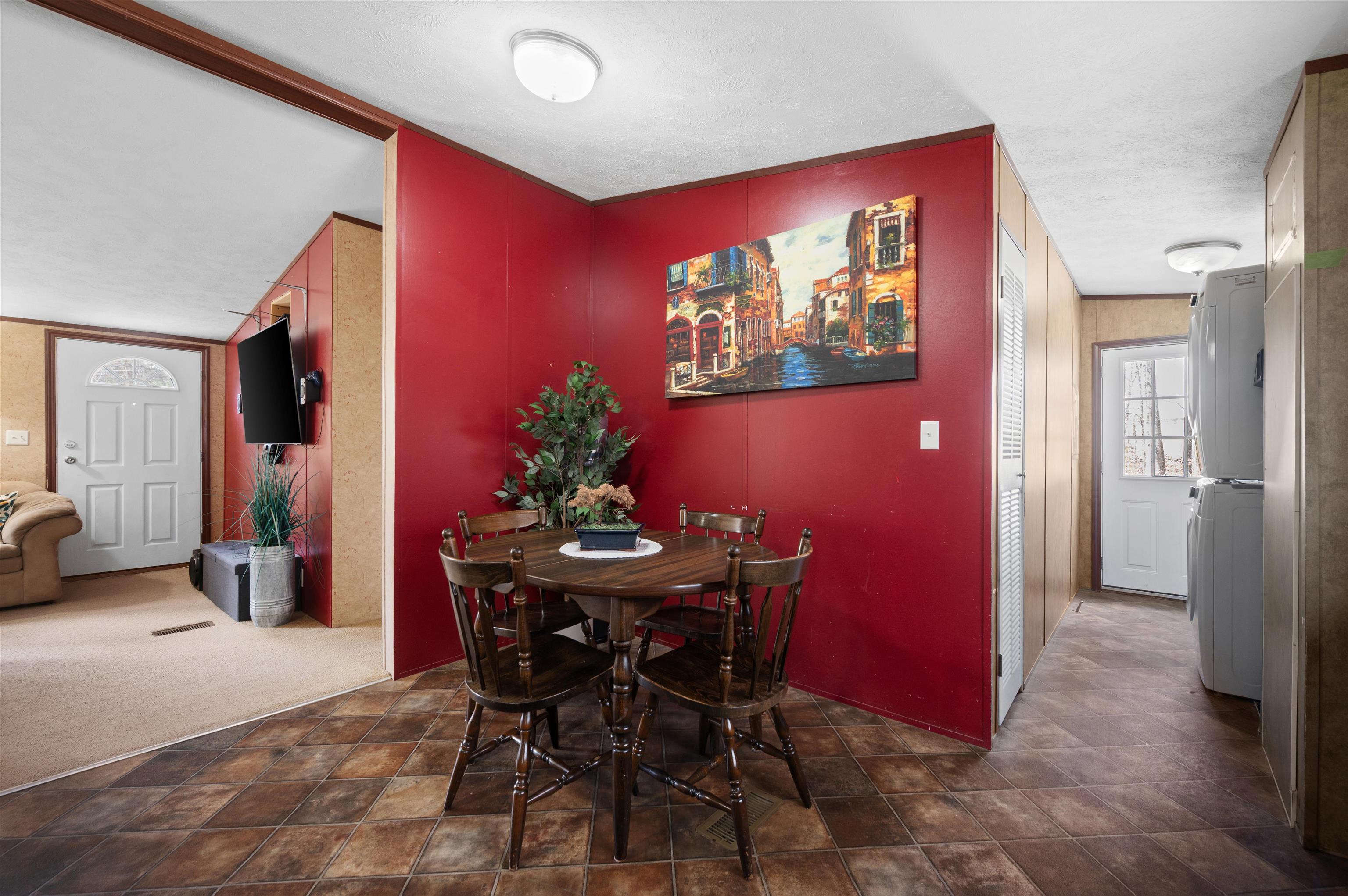 21 Julia Avenue Rochester, NH 03867 - Photo 9 of 31