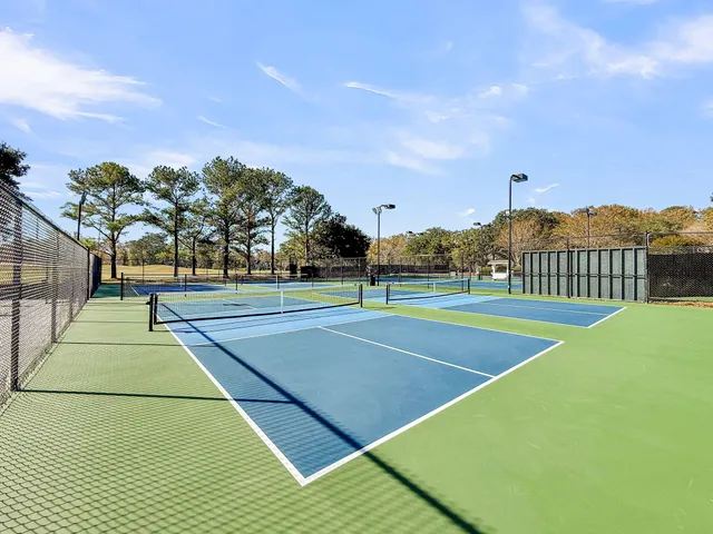 $756,000 | 4201 Meadowbrook Court, North Charleston, SC 29420