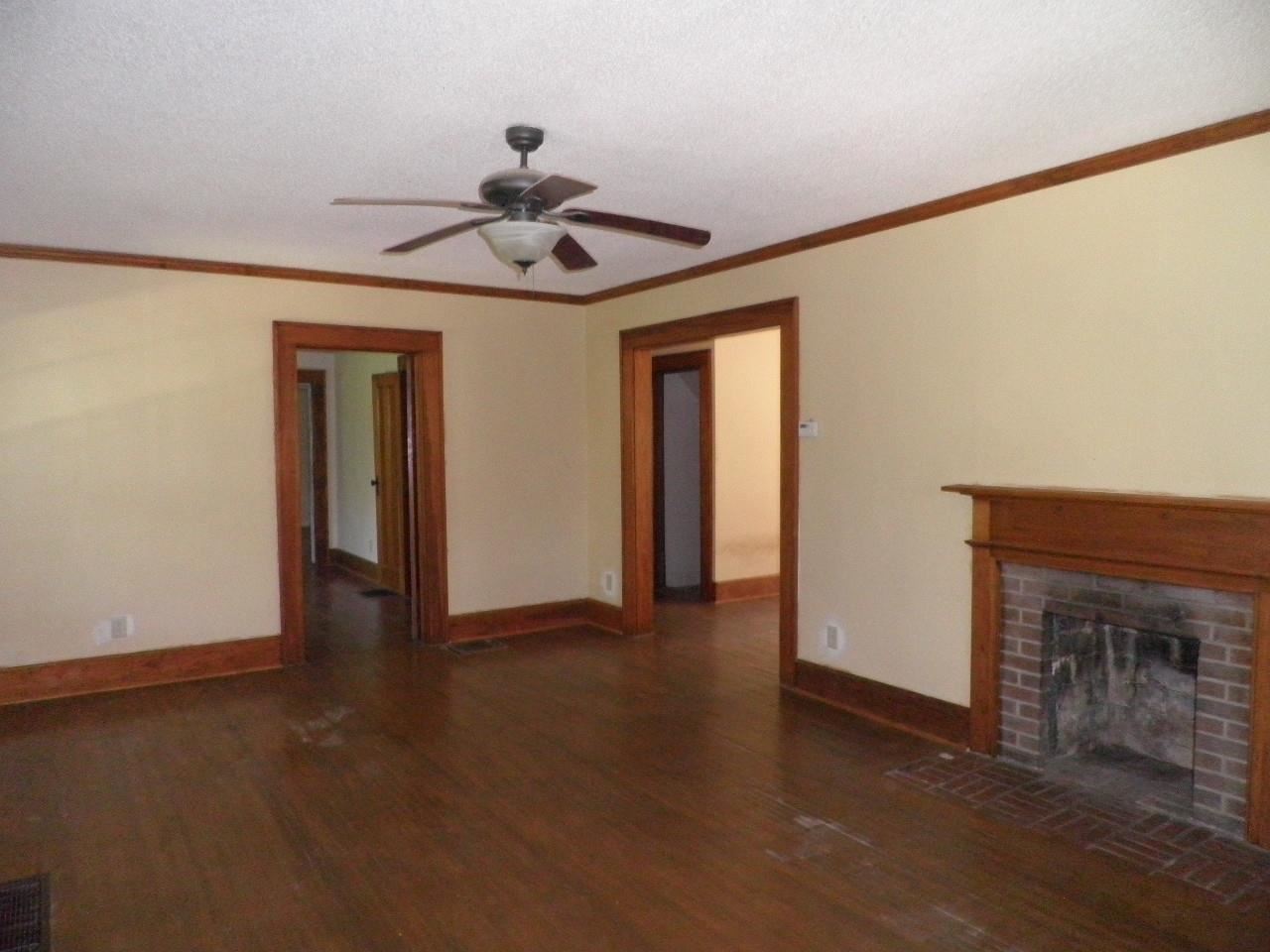 822 River Road Spencer, IN 47460 - Photo 3 of 5