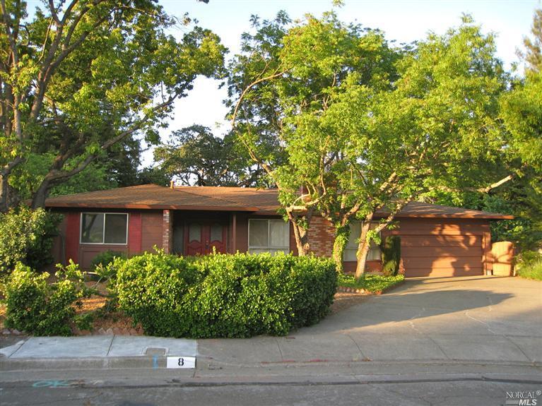 8 Oakhurst Place Santa Rosa, CA 95409 - Photo 1 of 1 Gallery Image 1