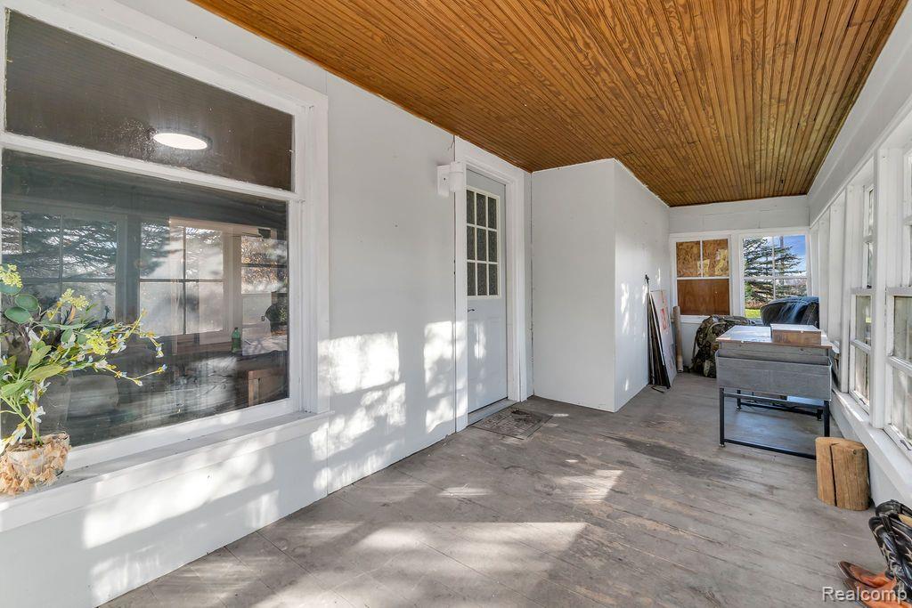5205 Schott Road Mayville, MI 48744 - Photo 7 of 39 Gallery Image 7