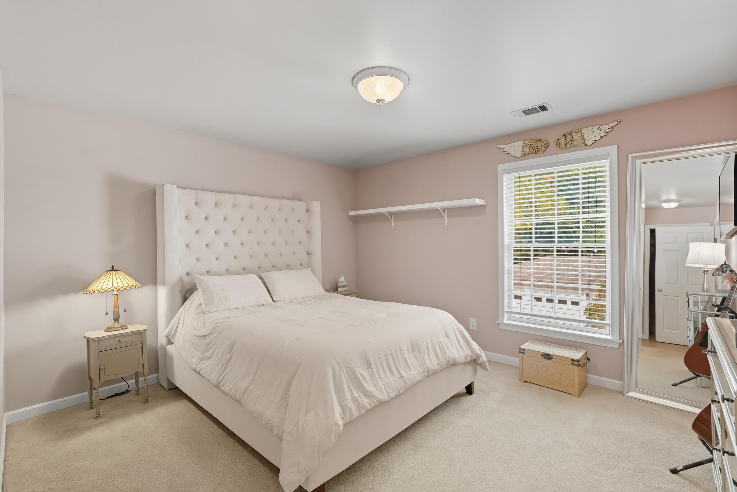 2649 Georgetowne Drive, Unit B2 Highland, IN 46322 - Photo 16 of 25 2500x1669