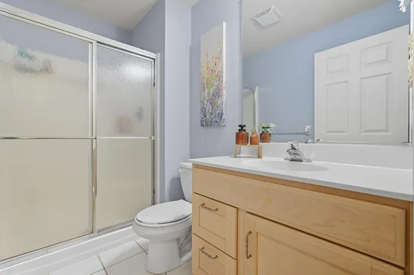 $204,900 | 2649 Georgetowne Drive, Unit B2, Highland, IN 46322