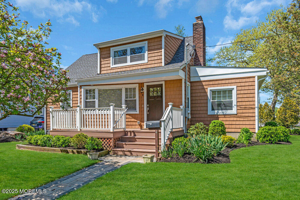 4 West Lake Road Red Bank, NJ 07701 - Photo 3 of 37 Front
