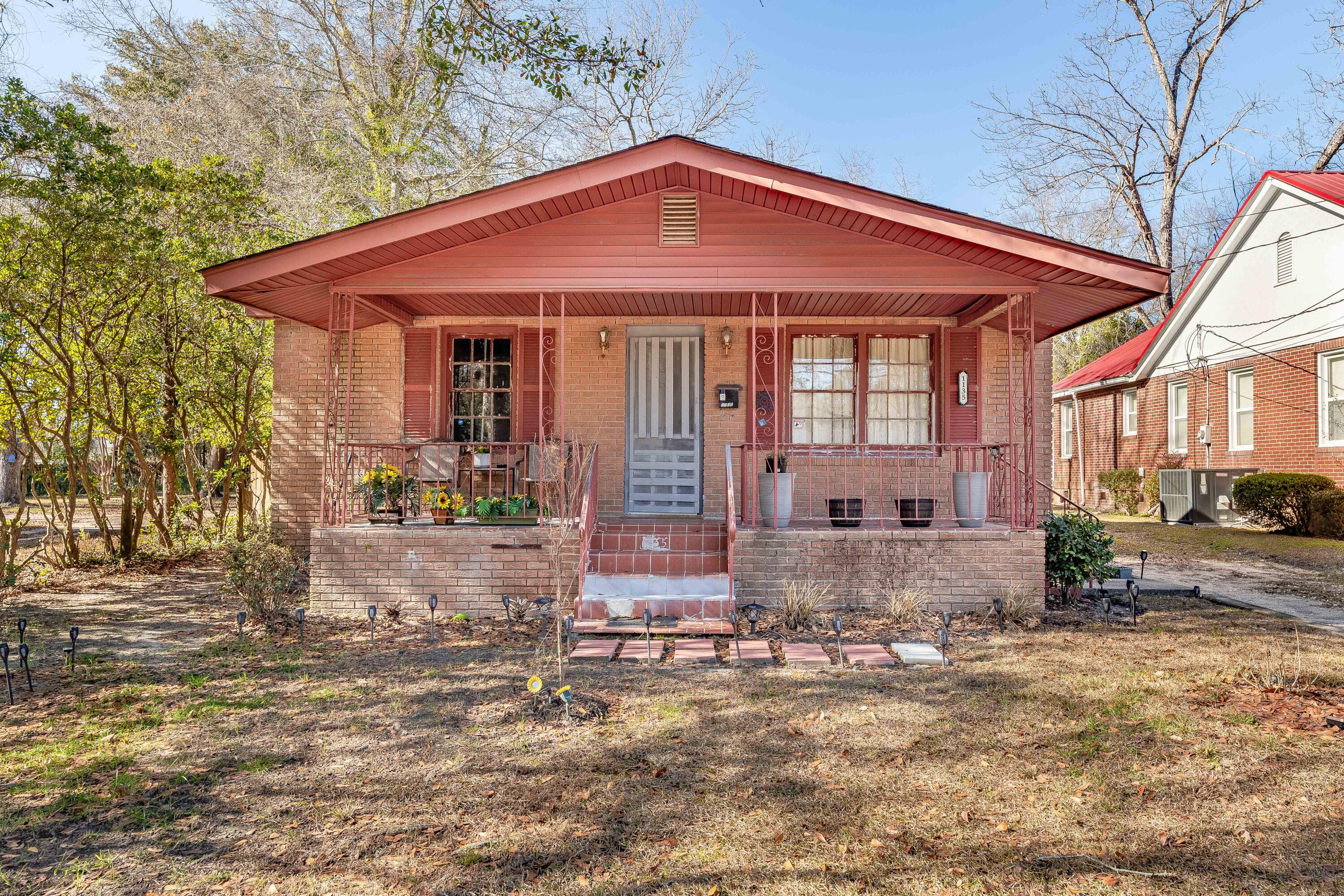 1135 Ellis Avenue Orangeburg, SC 29115 - Photo 1 of 25 1135 Ellis Ave