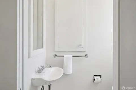 $2,995,000 | 1127 Greenwich Street, San Francisco, CA 94109