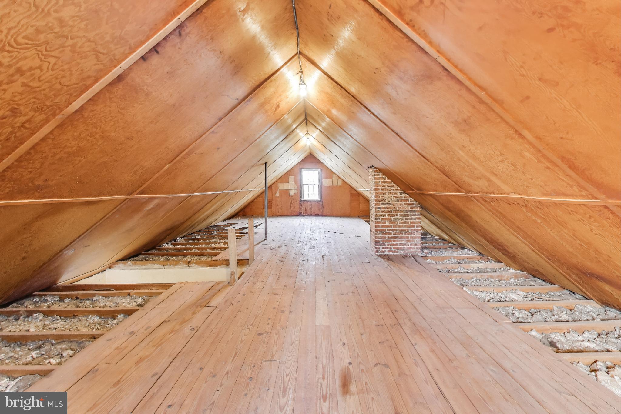 4401 32nd Street Mount Rainier, MD 20712 - Photo 20 of 38