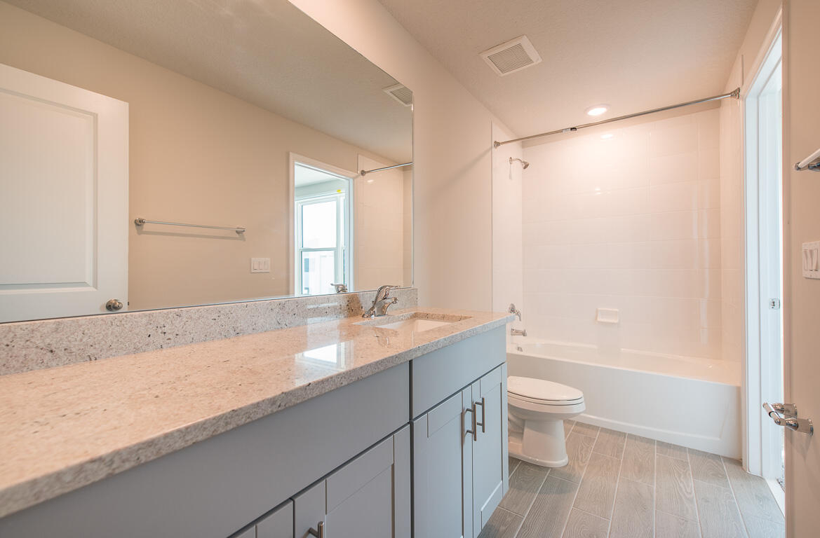 3916 Southeast Mentmore Lane Stuart, FL 34997 - Photo 20 of 35 3916 SE Mentmore Lane-6