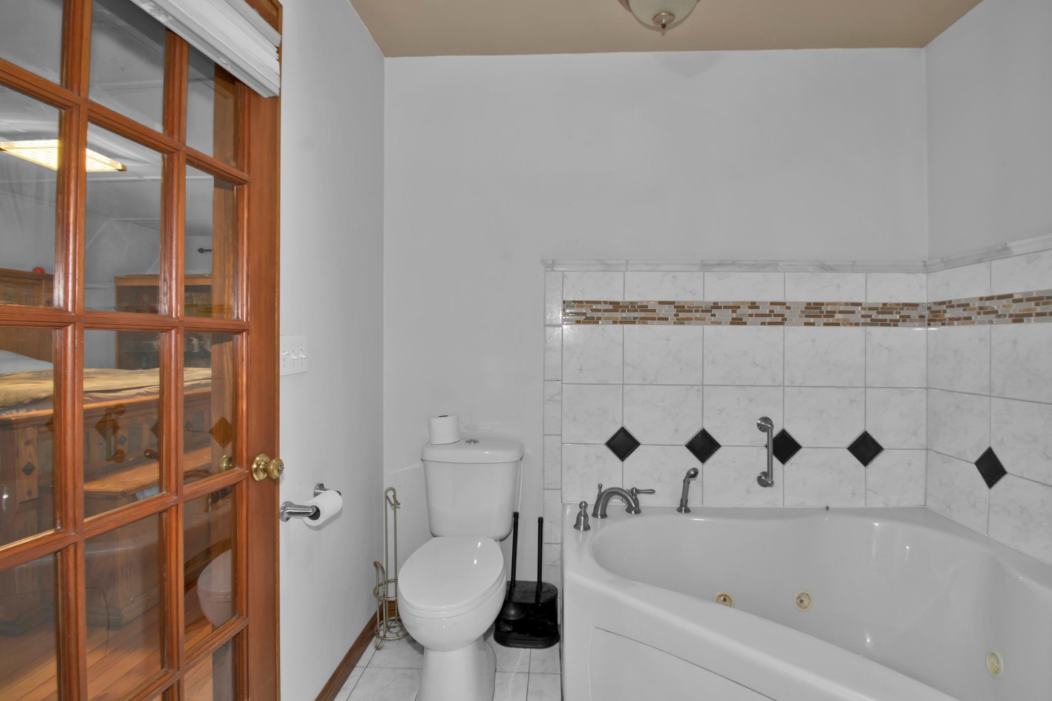 3455 North Morgan Avenue Minneapolis, MN 55412 - Photo 15 of 23