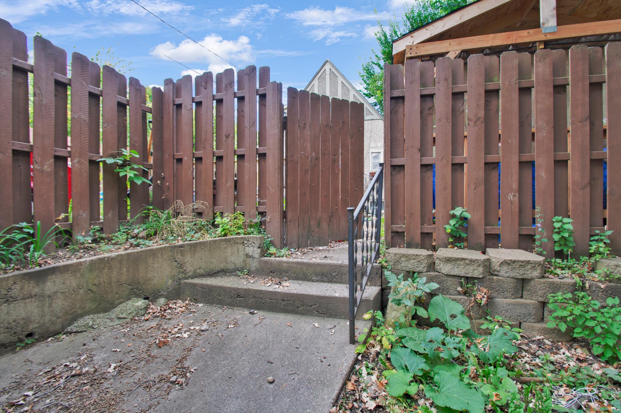 3455 North Morgan Avenue Minneapolis, MN 55412 - Photo 21 of 23