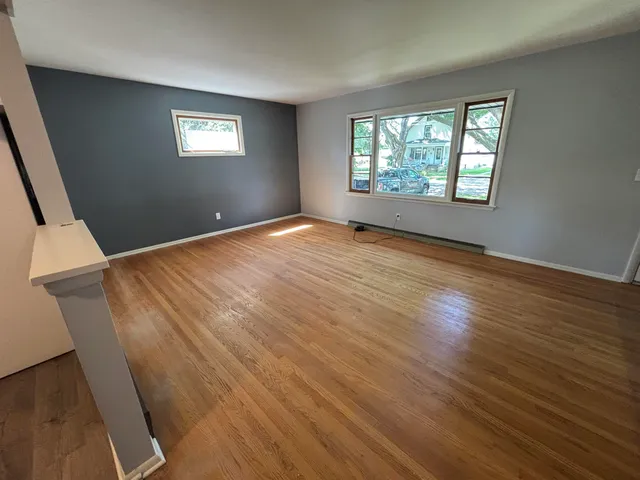 $223,900 | 308 West Marshall Street, Belvidere, IL 61008