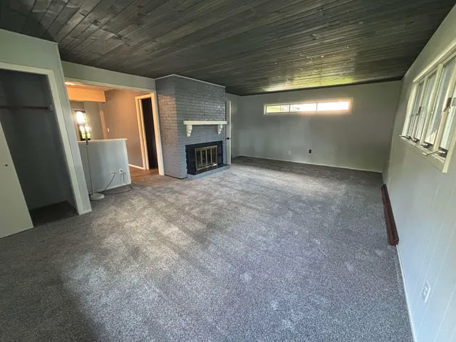 $223,900 | 308 West Marshall Street, Belvidere, IL 61008