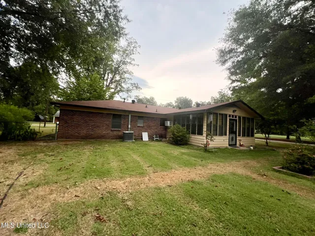 $139,000 | 308 Walnut Street, Benoit, MS 38725