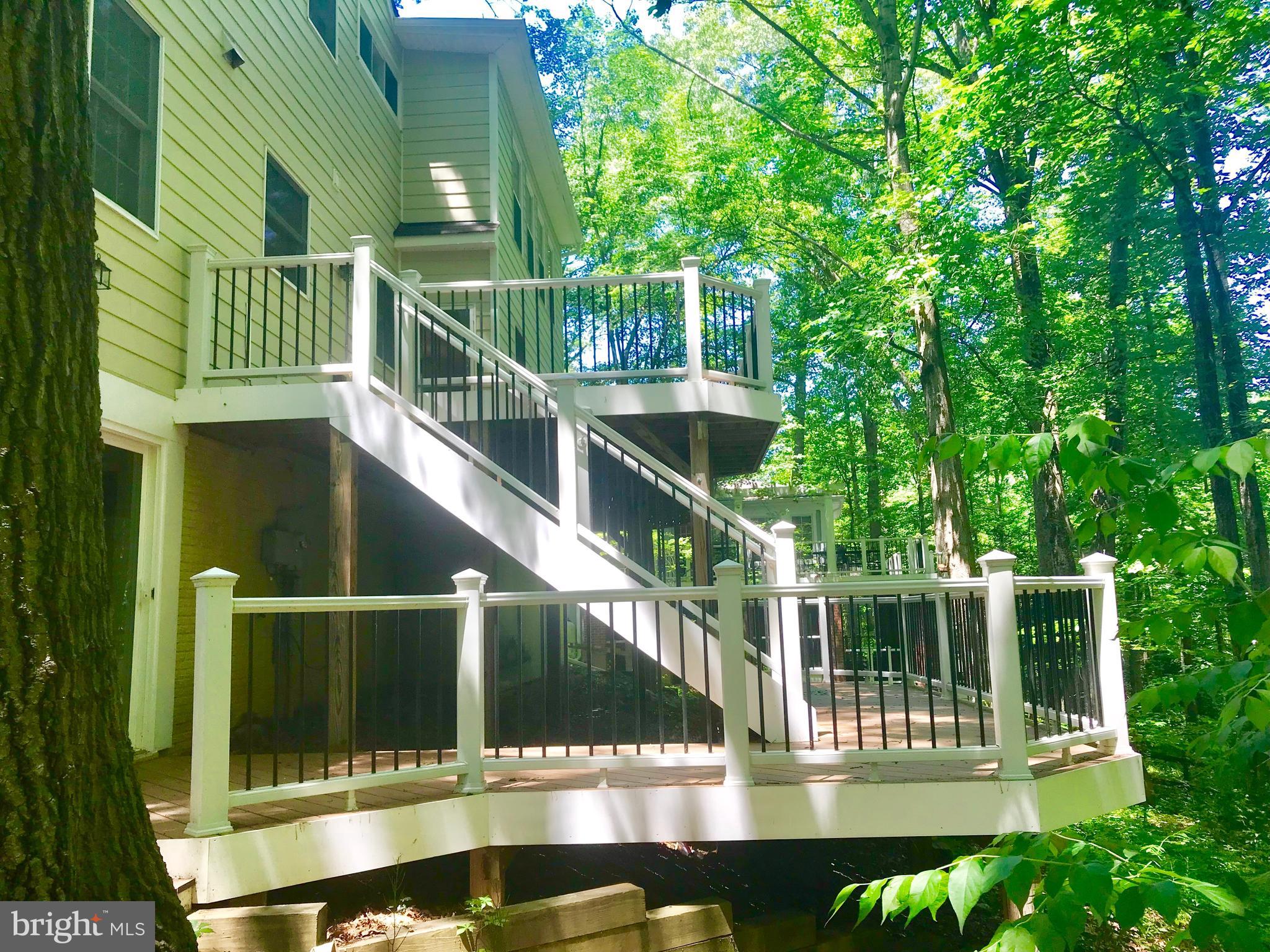 1941 Barton Hill Road Reston, VA 20191 - Photo 37 of 38 Spacious 2 level deck for entertaining and enjoyme