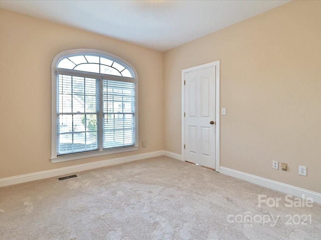 3426 Rhett Butler Place Charlotte, NC 28270 - Photo 19 of 40 an empty room with a window
