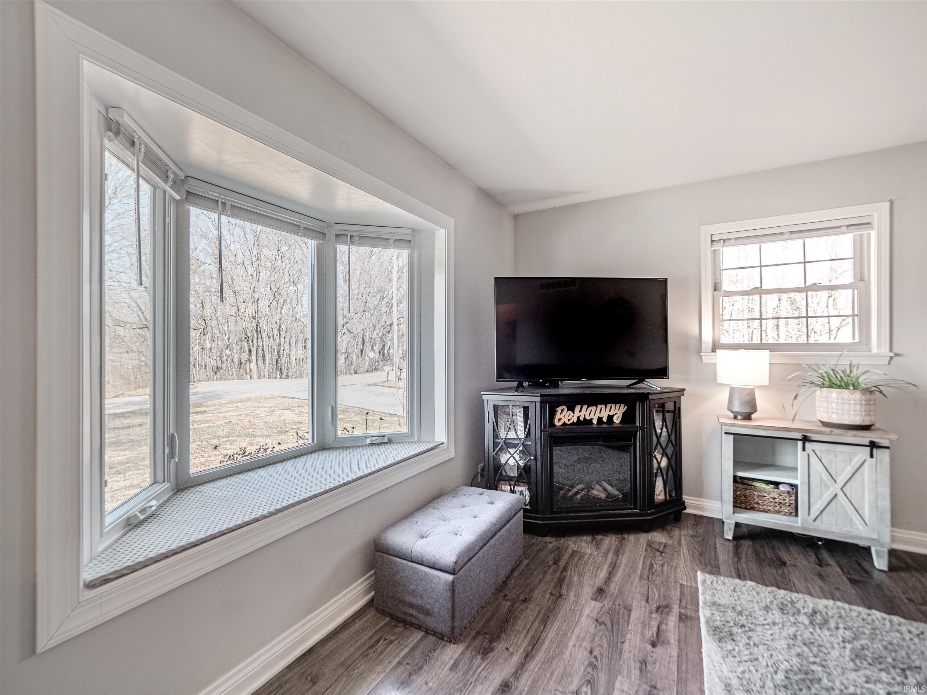 10215 Wolfinger Road Mount Vernon, IN 47620 - Photo 10 of 36 Gallery Image 10