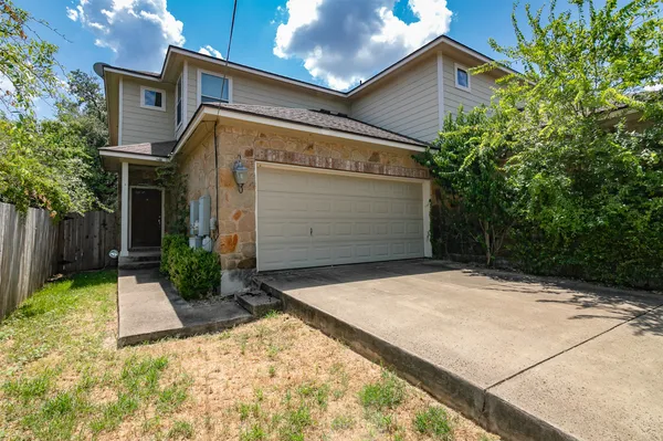 $2,250 | 3313 Minnie Street, Unit A, Austin, TX 78745