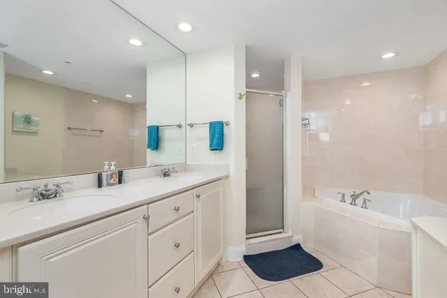 $1,795,000 | 6 7th Street, Unit 601, Ocean City, MD 21842