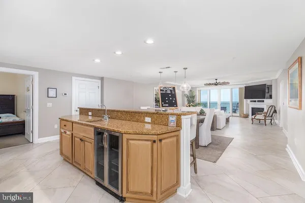 $1,795,000 | 6 7th Street, Unit 601, Ocean City, MD 21842