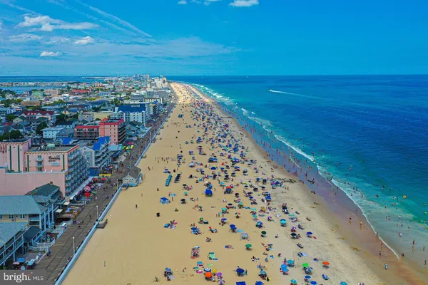 $1,795,000 | 6 7th Street, Unit 601, Ocean City, MD 21842