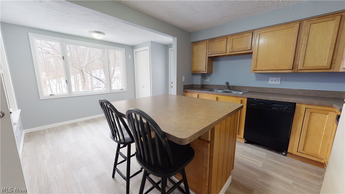 2481 Rockefeller Road Wickliffe, OH 44092 - Photo 5 of 14