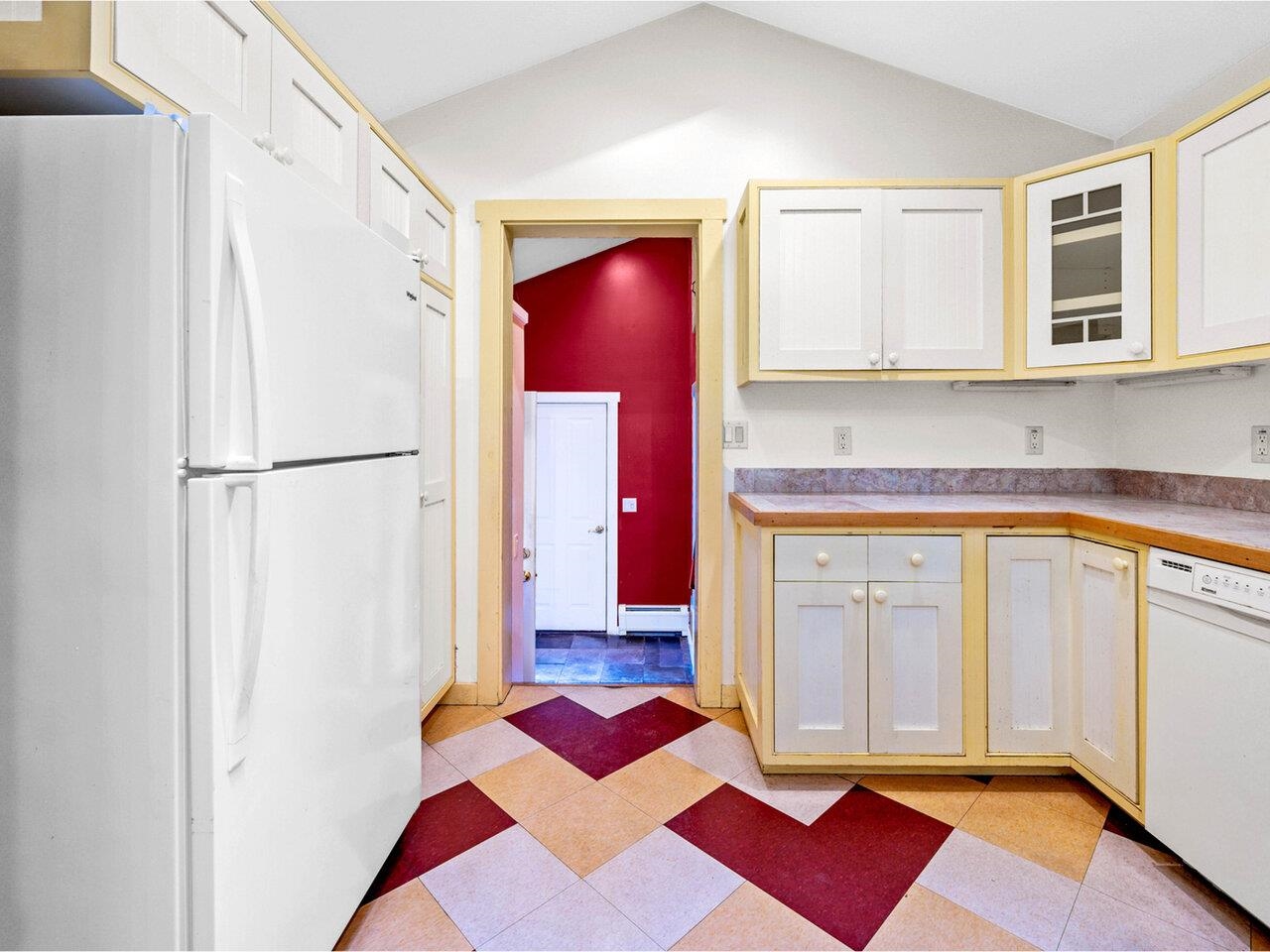 14 Terrace Street Montpelier, VT 05602 - Photo 9 of 60