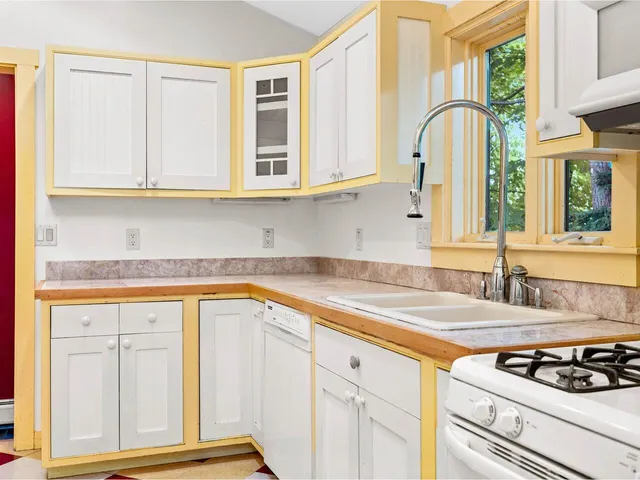 $555,000 | 14 Terrace Street, Montpelier, VT 05602