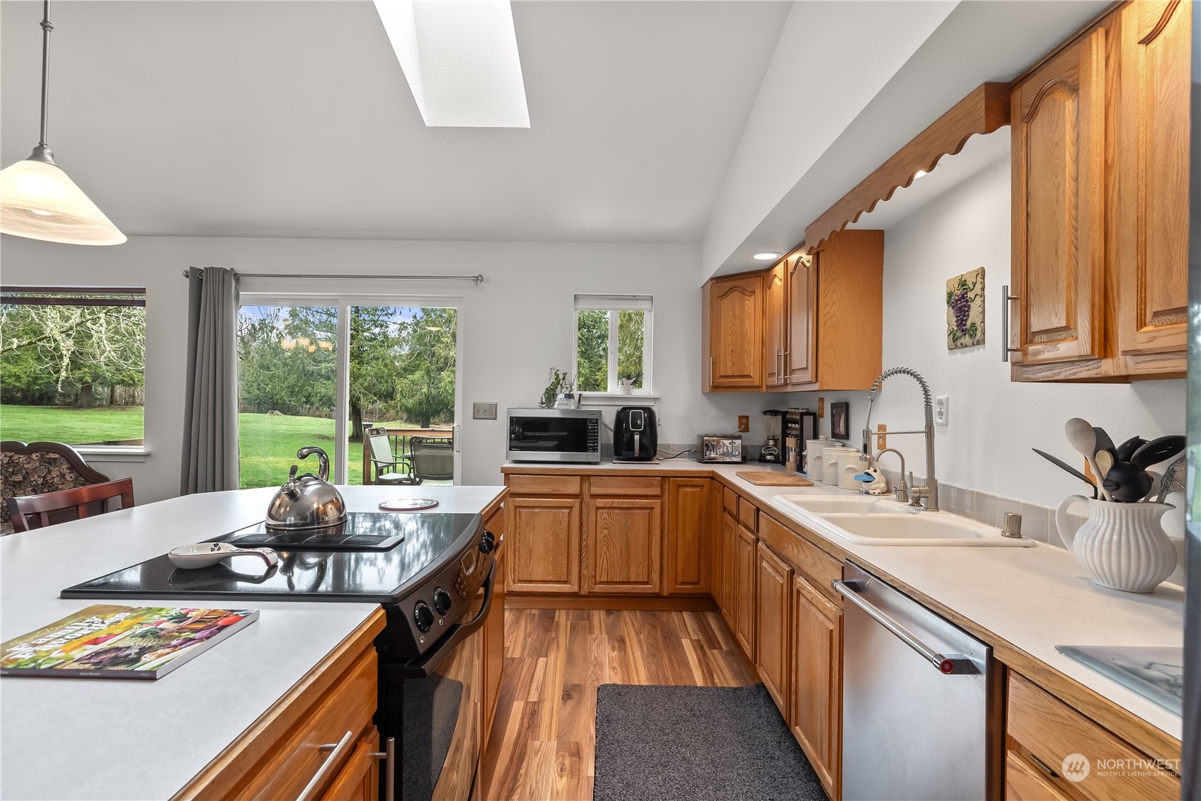60 East Lighthouse Road Shelton, WA 98584 - Photo 9 of 36 Gallery Image 9