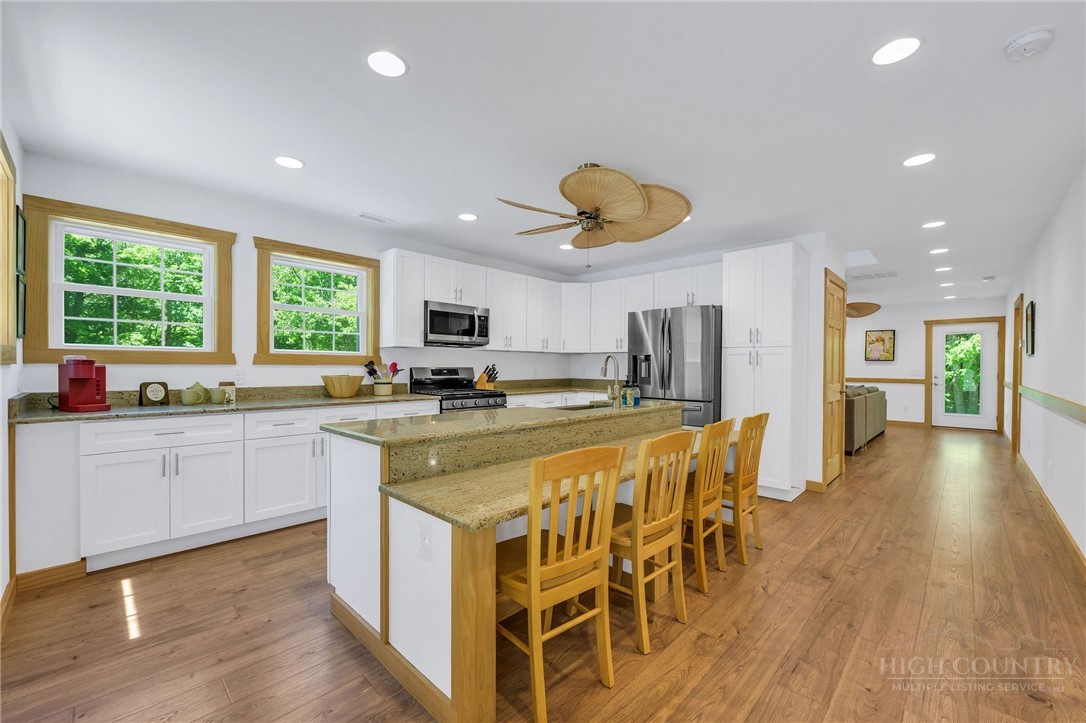 3765 Three Top Road Todd, NC 28684 - Photo 6 of 49