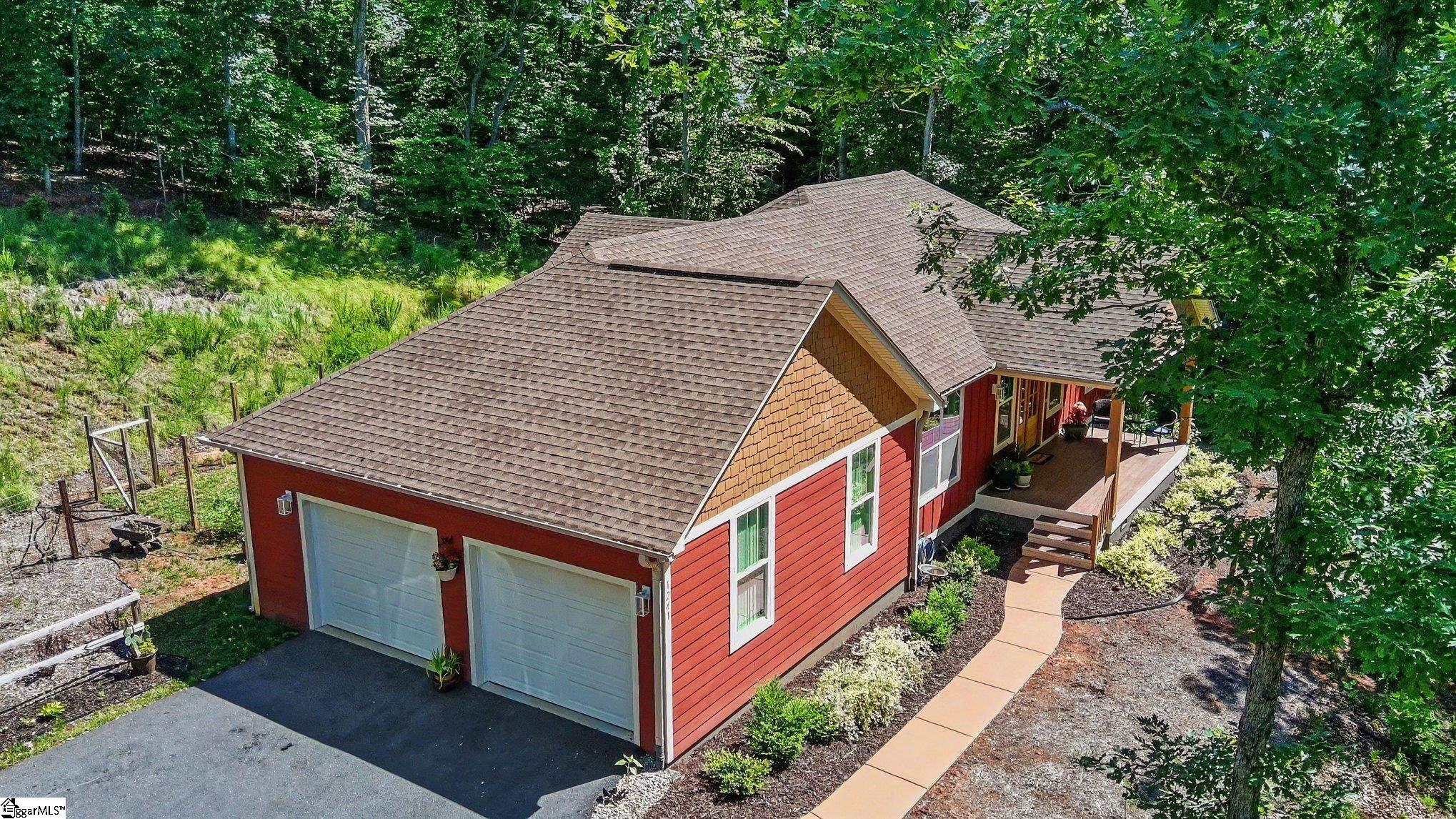 1241 Hayes Road Columbus, NC 28722 - Photo 2 of 31