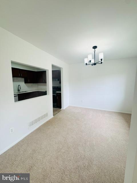 6 Ojibway Road Randallstown, MD 21133 - Photo 9 of 32 DINING ROOM
