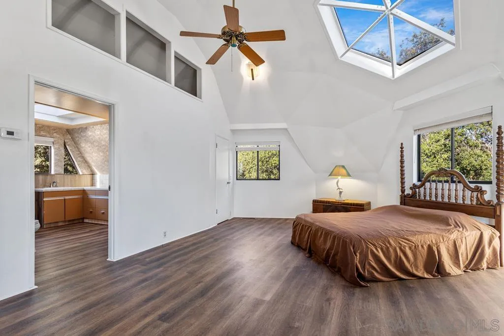 23210 Coyote Holler Road Potrero, CA 91963 - Photo 17 of 48 Gallery Image 17