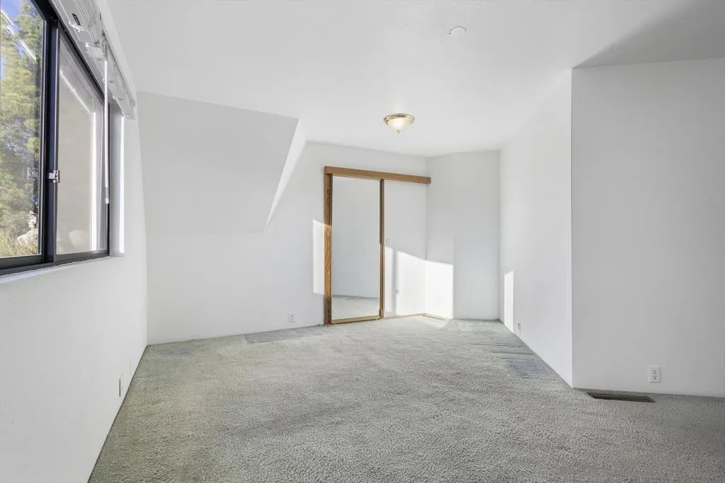 23210 Coyote Holler Road Potrero, CA 91963 - Photo 28 of 48 Gallery Image 28