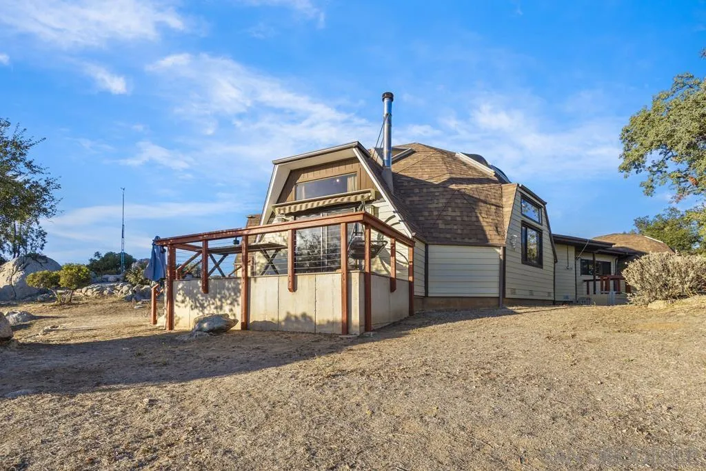 23210 Coyote Holler Road Potrero, CA 91963 - Photo 33 of 48 Gallery Image 33