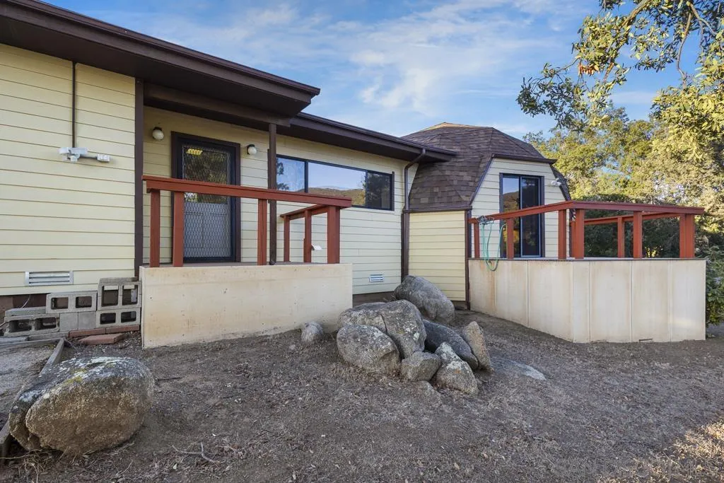 23210 Coyote Holler Road Potrero, CA 91963 - Photo 38 of 48 Gallery Image 38