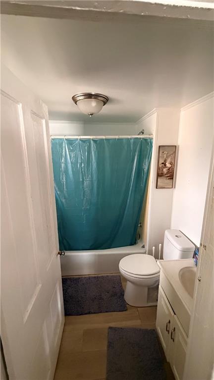 327 Lowell Street Vandergrift, PA 15690 - Photo 8 of 16 a bathroom with a sink and a toilet