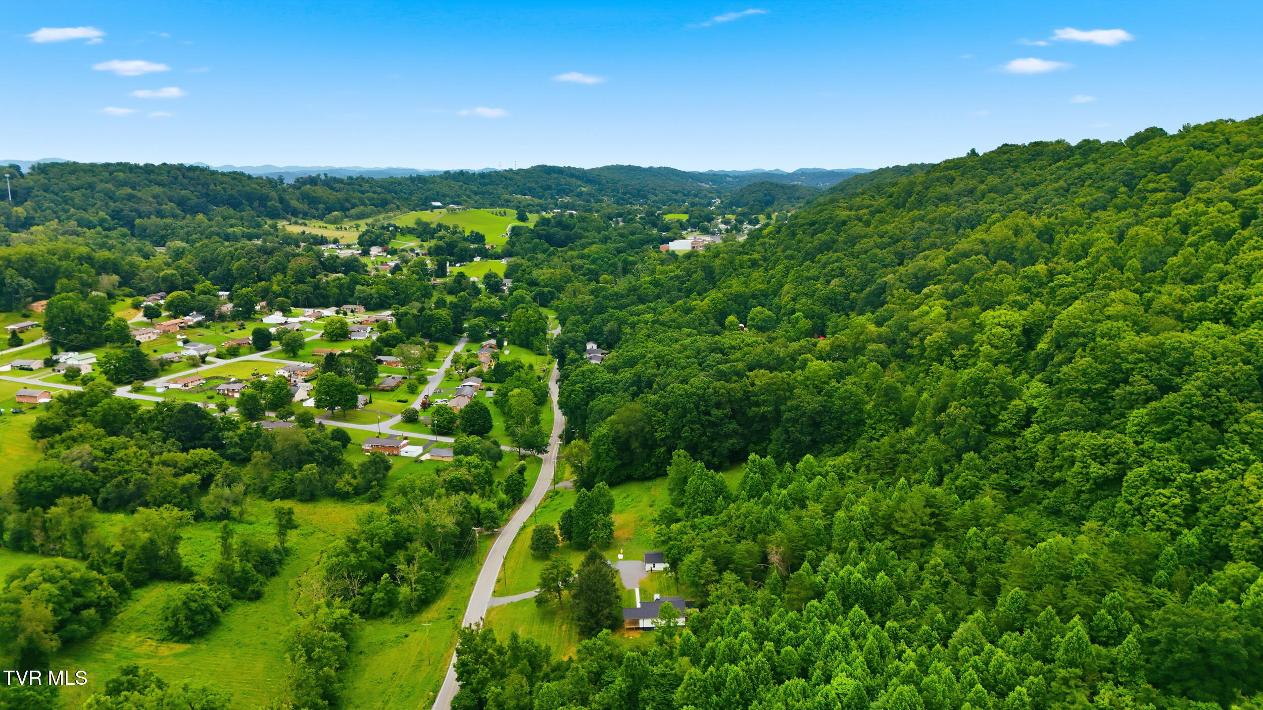 707 Cooks Valley Road Kingsport, TN 37664 - Photo 35 of 35 Drone