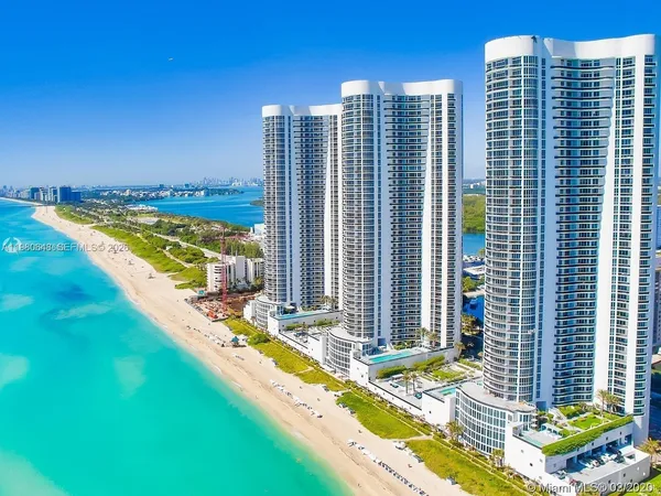 $7,200 | 15901 Collins Avenue, Unit 405, Sunny Isles Beach, FL 33160