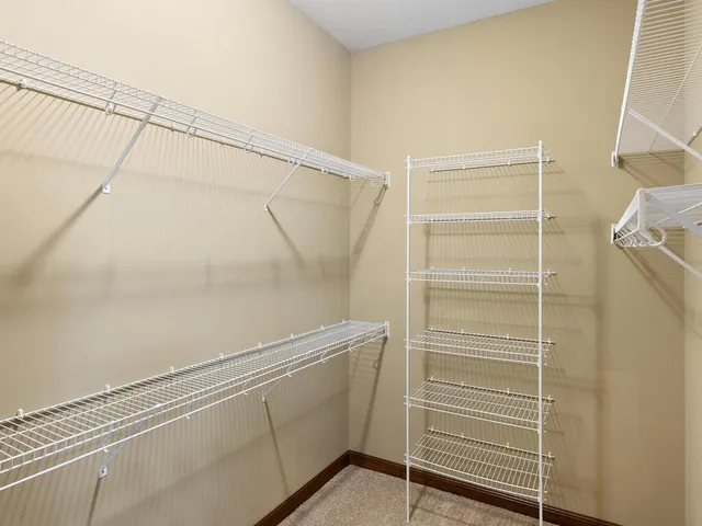 $500,000 | 4037 Heritage Lane Southeast, Prior Lake, MN 55372