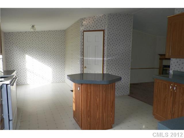 325 Faulkenberry Road Pageland, SC 29728 - Photo 6 of 11 Gallery Image 6
